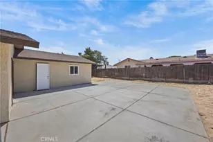 9030 Roble, Hesperia, CA 92345 - Photo 32