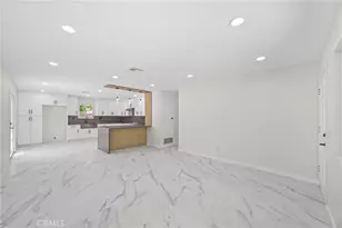 9030 Roble, Hesperia, CA 92345 - Photo 6