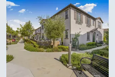 5604 Altamura #6, Fontana, CA 92336 - Photo 12