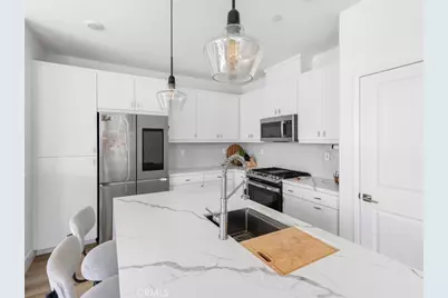 5604 Altamura #6, Fontana, CA 92336 - Photo 16