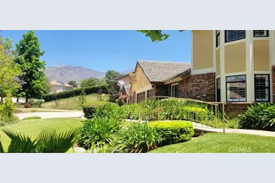 11051 Estacia, Yucaipa, CA 92399 - Photo 2