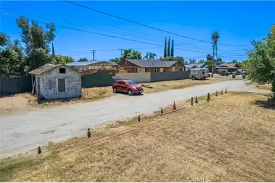 1 N Bridge Street, Visalia, CA 93291 - Photo 38