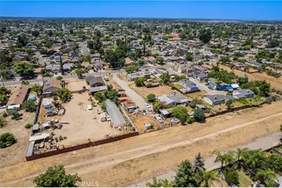 1 N Bridge Street, Visalia, CA 93291 - Photo 20