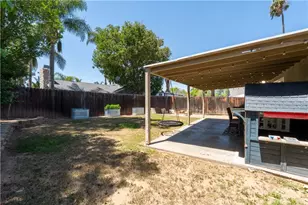 2832 Litchfield, Riverside, CA 92503 - Photo 22
