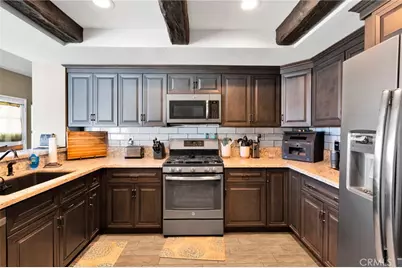 13315 Cochise, Apple Valley, CA 92308 - Photo 10