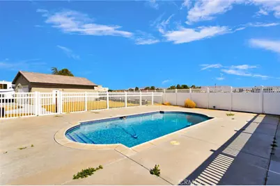 13315 Cochise, Apple Valley, CA 92308 - Photo 40