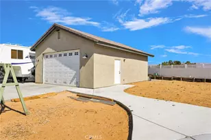 13315 Cochise, Apple Valley, CA 92308 - Photo 42