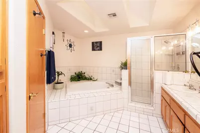 12950 Yellowstone, Victorville, CA 92395 - Photo 22