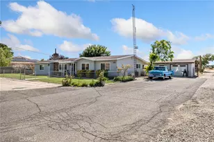 8758 Deep Creek, Apple Valley, CA 92308 - Photo 2