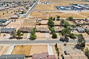 14071 Quinnault Rd, Apple Valley, CA 92307 - Photo 36