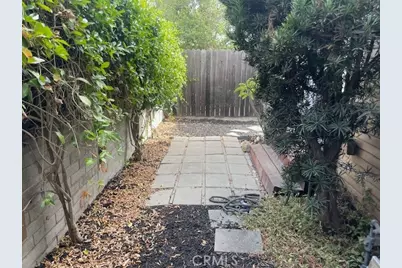 218 W 12th, Claremont, CA 91711 - Photo 18