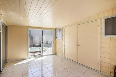6049 Pennswood Avenue, Lakewood, CA 90712 - Photo 18