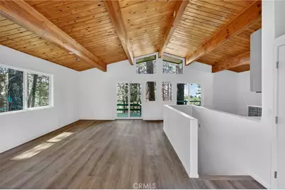 32375 Scandia, Running Springs, CA 92382 - Photo 4