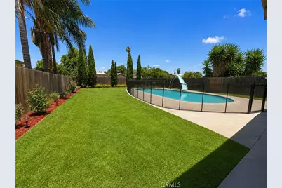 18522 7th, Bloomington, CA 92316 - Photo 6
