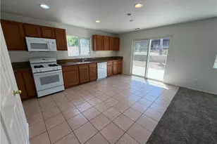 33963 Petunia St, Murrieta, CA 92563 - Photo 8
