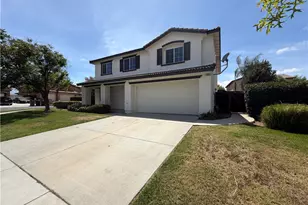 33963 Petunia St, Murrieta, CA 92563 - Photo 2