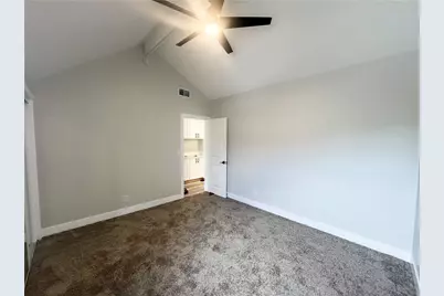 6060 Oak Street #E, Huntington Park, CA 90255 - Photo 16