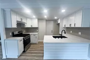 6060 Oak St, Huntington Park, CA 90255 - Photo 10