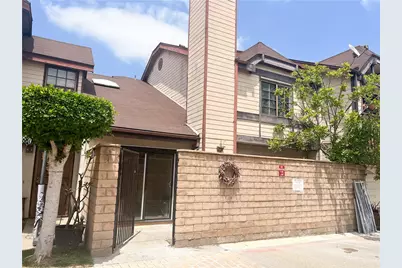 6060 Oak Street #E, Huntington Park, CA 90255 - Photo 2