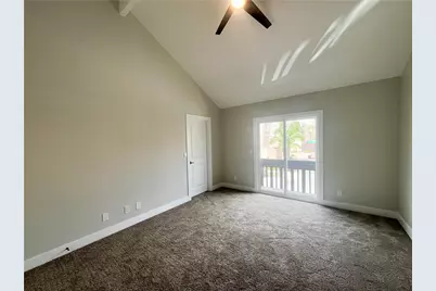 6060 Oak Street #E, Huntington Park, CA 90255 - Photo 22