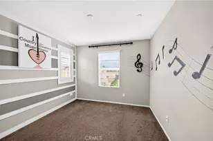 17190 Pioneer, San Bernardino, CA 92407 - Photo 36
