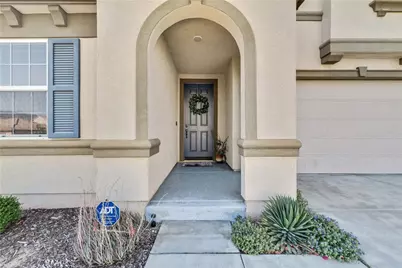 24869 Elison Court, Corona, CA 92883 - Photo 2