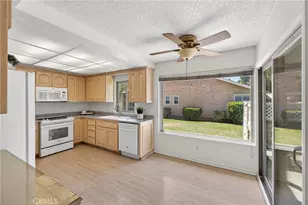 13219 Village 13, Camarillo, CA 93012 - Photo 8