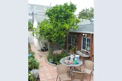 4130 Redwood Avenue, Los Angeles, CA 90066 - Photo 10