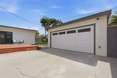 2260 Gondar Avenue, Long Beach, CA 90815 - Photo 42