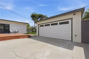 2260 Gondar Ave, Long Beach, CA 90815 - Photo 42