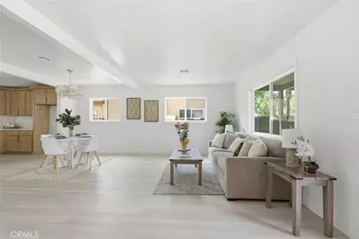 2260 Gondar Avenue, Long Beach, CA 90815 - Photo 6