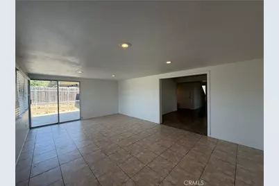 385 Burr Street, Corona, CA 92882 - Photo 14