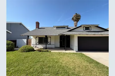 385 Burr Street, Corona, CA 92882 - Photo 2