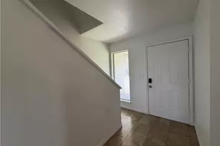 385 Burr St, Corona, CA 92882 - Photo 4