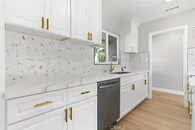 8254 San Vicente Avenue, Riverside, CA 92504 - Photo 10