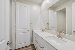 9194 Waverly Ln, Riverside, CA 92503 - Photo 16