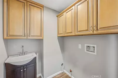 956 W Tibbot, Rialto, CA 92377 - Photo 32