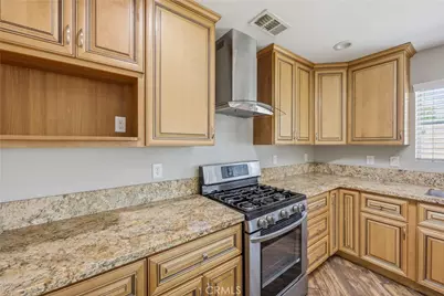 956 W Tibbot, Rialto, CA 92377 - Photo 18