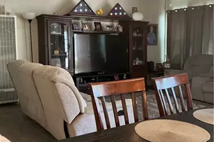 17814 Terry St, Fontana, CA 92336 - Photo 8