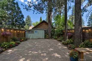 327 W Country Club, Big Bear City, CA 92314 - Photo 28
