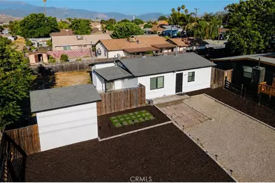 165 N Alessandro Avenue, San Jacinto, CA 92583 - Photo 2