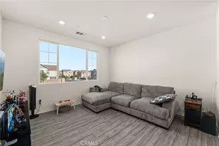 16680 Wyndham Ln, Fontana, CA 92336 - Photo 14