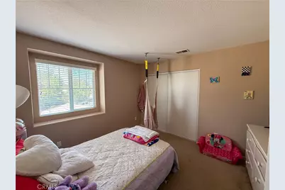 12405 Ganesta Court, Victorville, CA 92392 - Photo 16