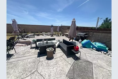 4042 W Avenue J9, Lancaster, CA 93536 - Photo 14