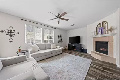 15292 Wren, Fontana, CA 92336 - Photo 22