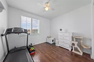 15292 Wren, Fontana, CA 92336 - Photo 34