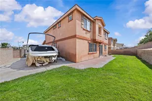 15292 Wren, Fontana, CA 92336 - Photo 40