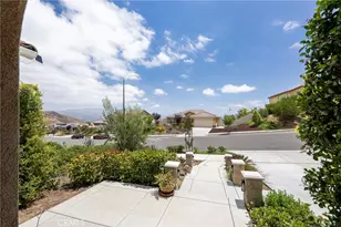 528 Qeweewish, San Jacinto, CA 92582 - Photo 8