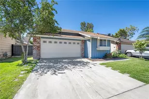 15683 Monica Ct, Fontana, CA 92336 - Photo 2