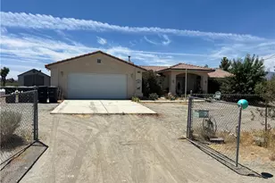 2825 Del Rosa Rd, Phelan, CA 92371 - Photo 1